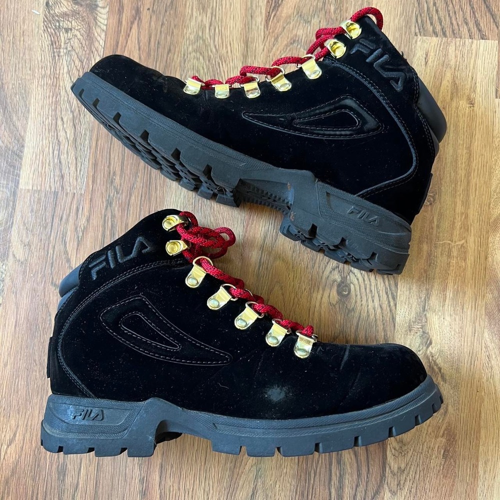 FILA Black Velvet lace Up Utility Boots size 8.5 y2k school casual fall autumn